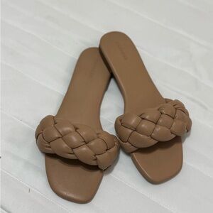 Women's Tan Braided Slide Sandals